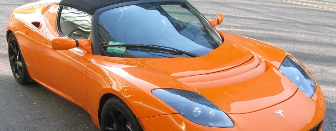 tesla-roadster-l-01