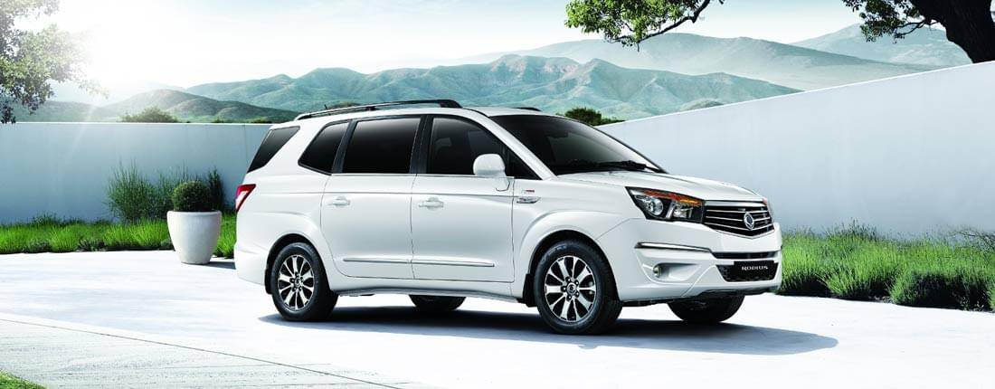 ssangyong-rodius-l-01