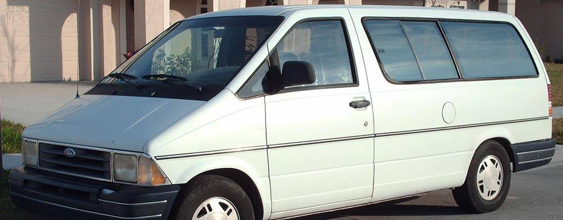 ford-aerostar-front