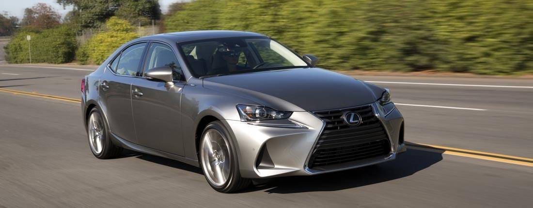 lexus-is-200-l-01
