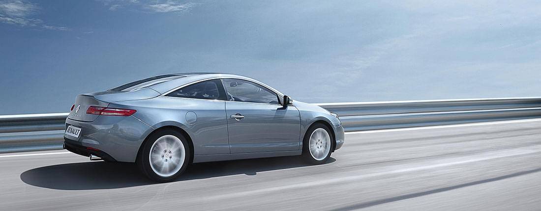 renault-laguna-l-01