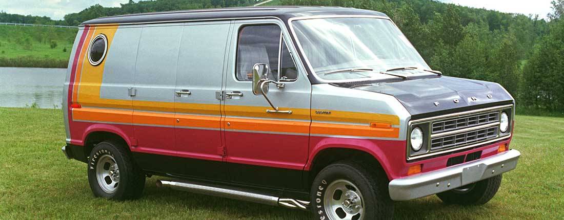 ford-econoline-l-01