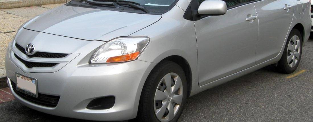 toyota-belta-l-01