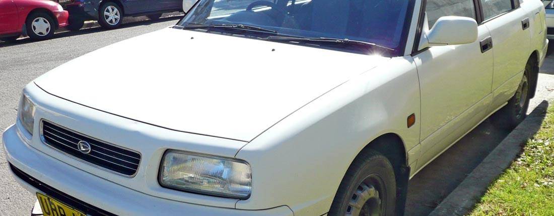 daihatsu-applause-l-01