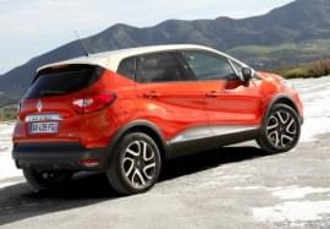 Renault Captur zadní pohled