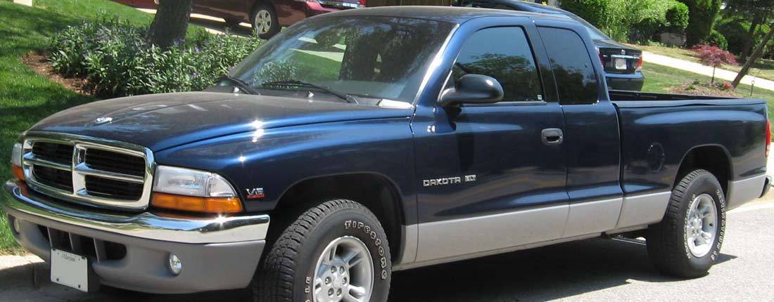 dodge-dakota-l-01.jpg