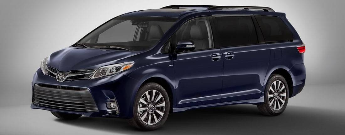 toyota-sienna-l-01